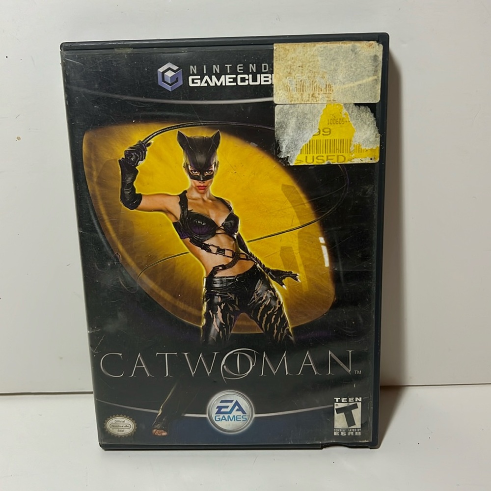 Nintendo GameCube Catwoman game HQ